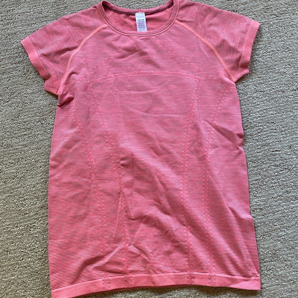 pink ivivva top
